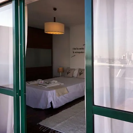 Terrace View Apartment Amadora